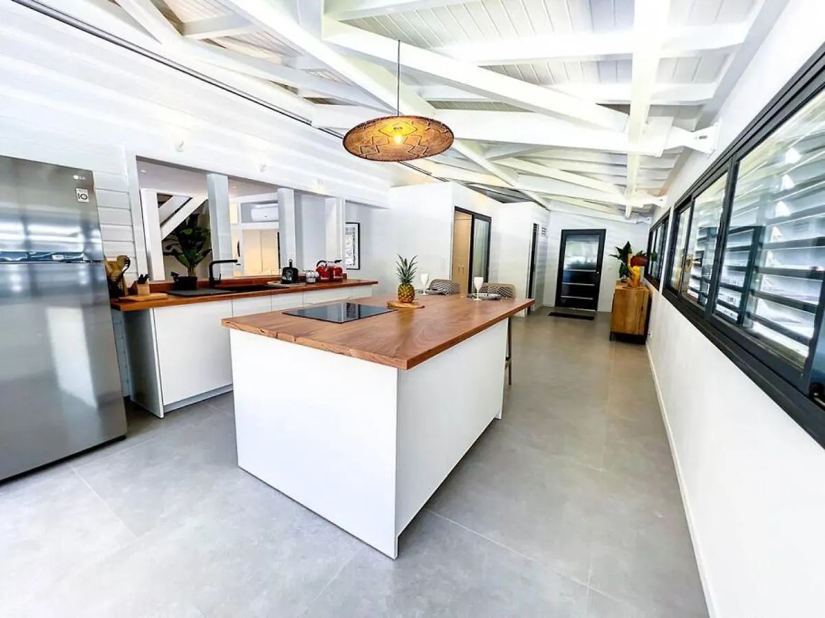 Semesterbostad Marina Paradis, Sublime Duplex 5 Minutes From The Beach Villa Anse Marcel