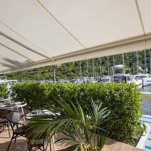 Blue Sail Anse-Marcel