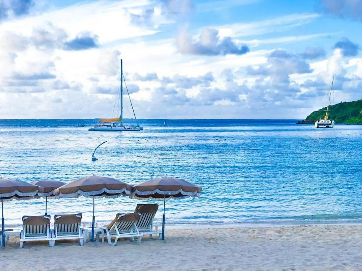 Marina Paradis, Sublime Duplex 5 Minutes From The Beach Villa Anse Marcel Holiday home